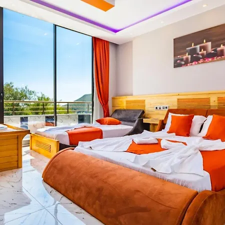 Saribelen Village 2 Bedroom With Garden And Private Pool *